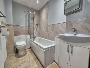 Photo 16- click for photo gallery